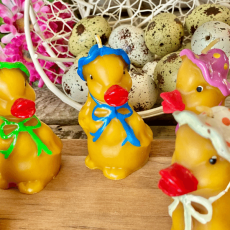 Kačička s klobúkom